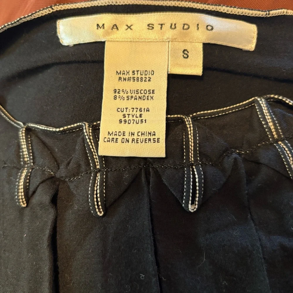 dress size small - Picture 5 of 5